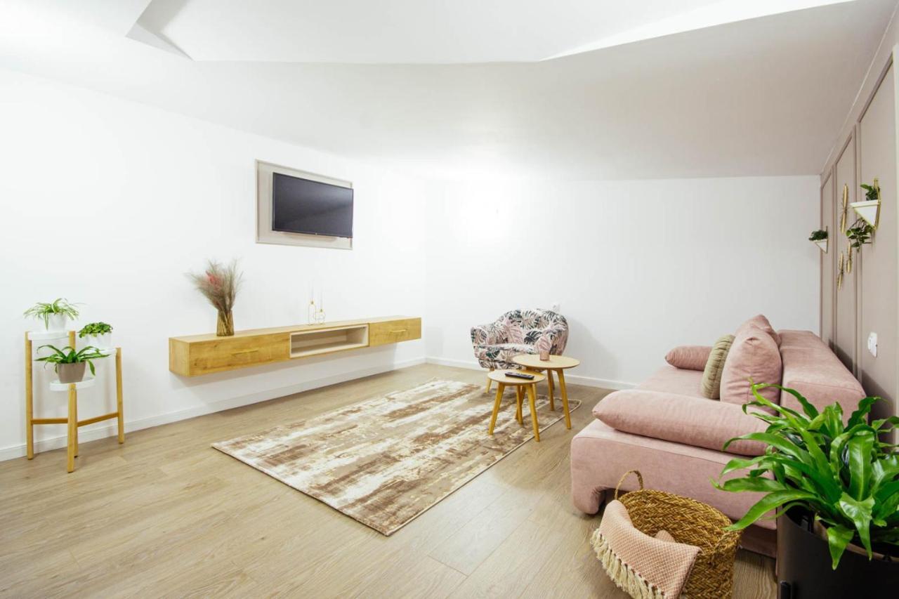 Liane Boutique Hotel Câmpulung Moldovenesc المظهر الخارجي الصورة