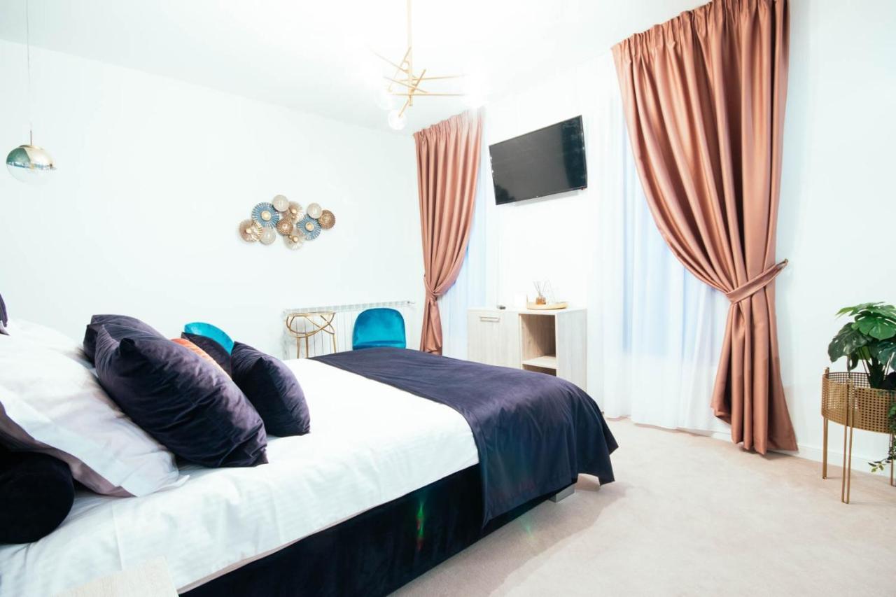 Liane Boutique Hotel Câmpulung Moldovenesc المظهر الخارجي الصورة