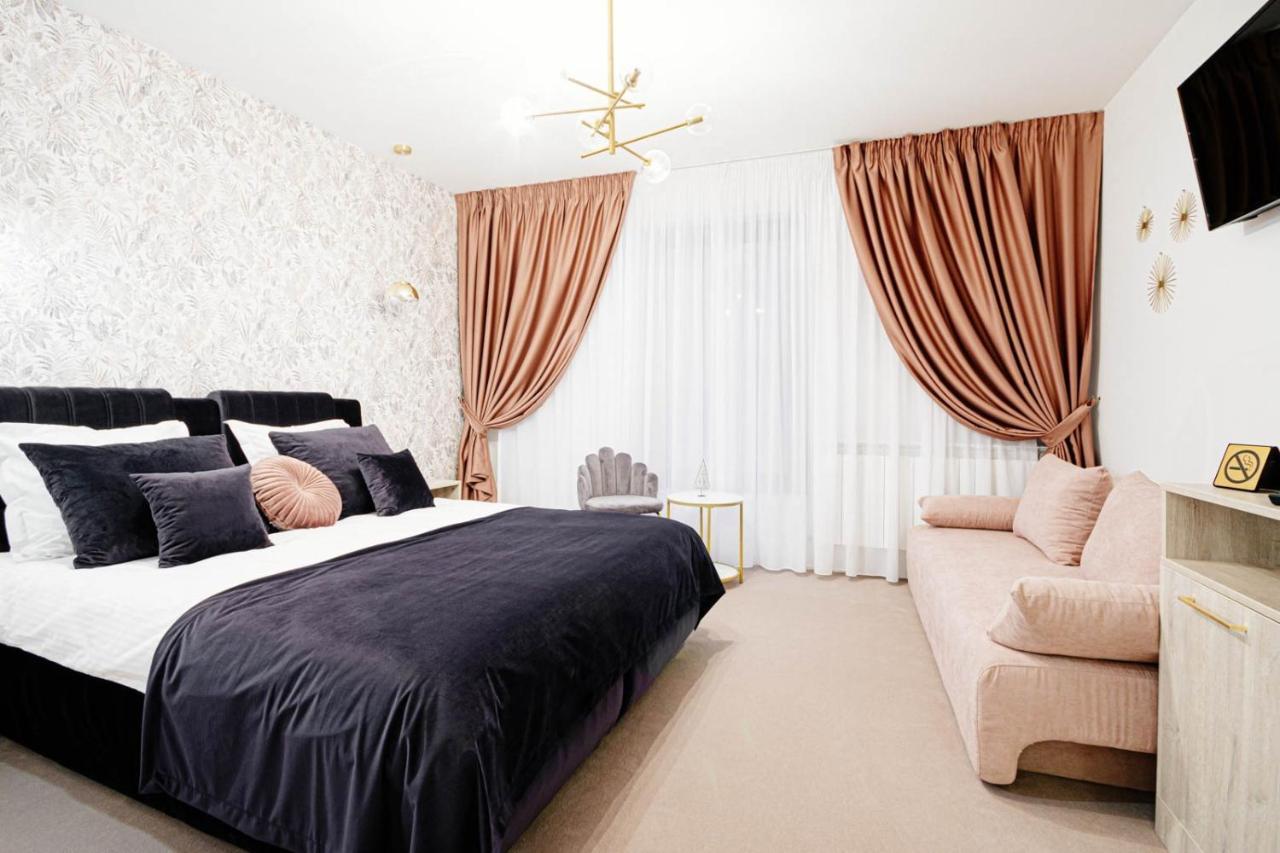 Liane Boutique Hotel Câmpulung Moldovenesc المظهر الخارجي الصورة